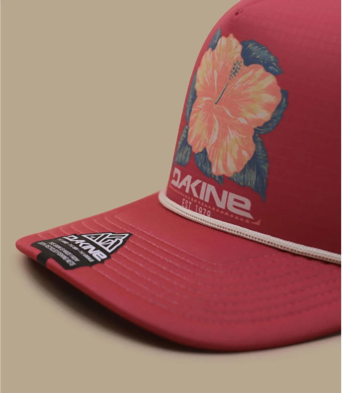 Cappellino trucker con fiore di ibisco rosso  Cappellini Vacation Trucker cayenne     