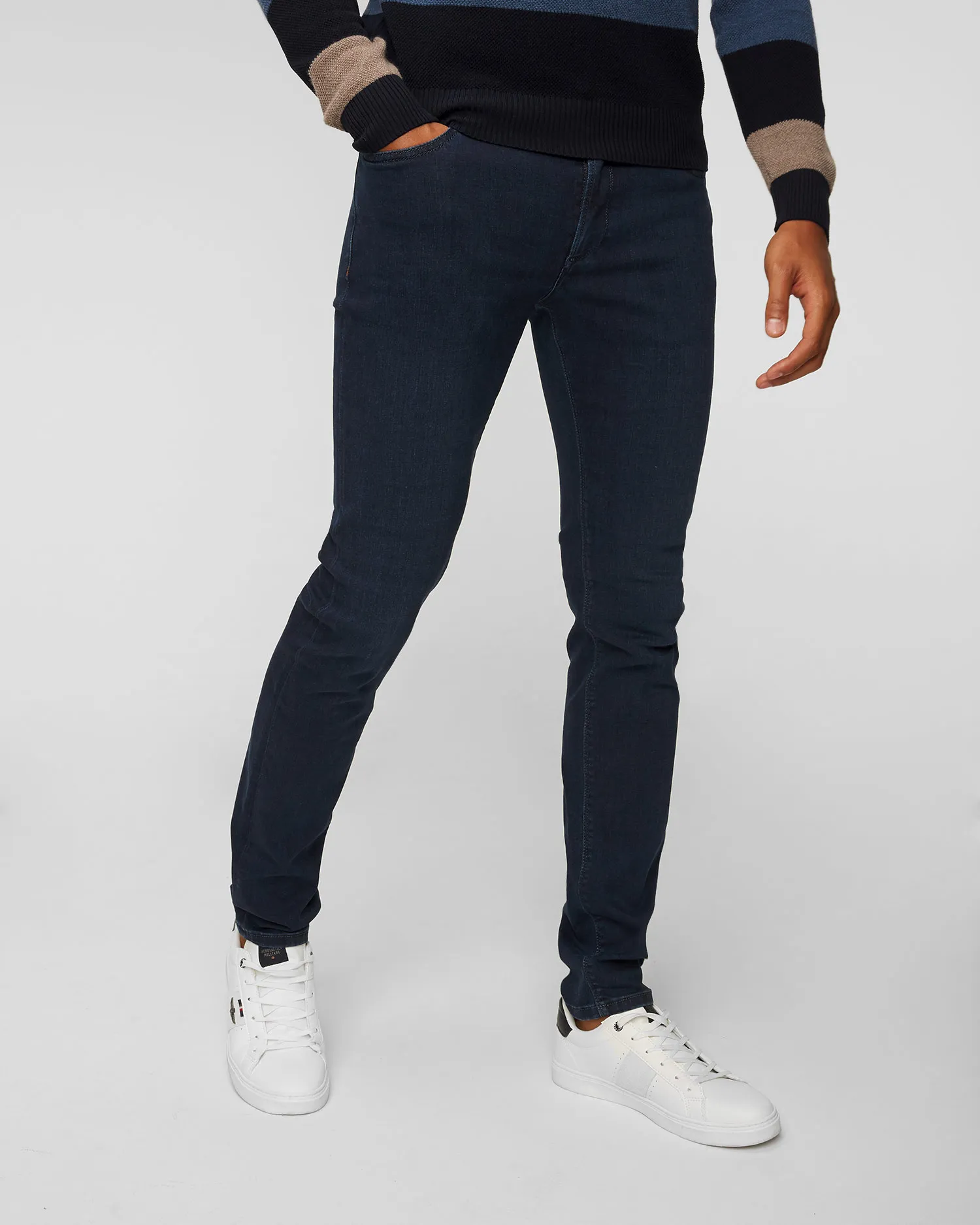 Pantaloni jeans da uomo Alberto Slim-Super Stretch Dual FX Denim 1774-891