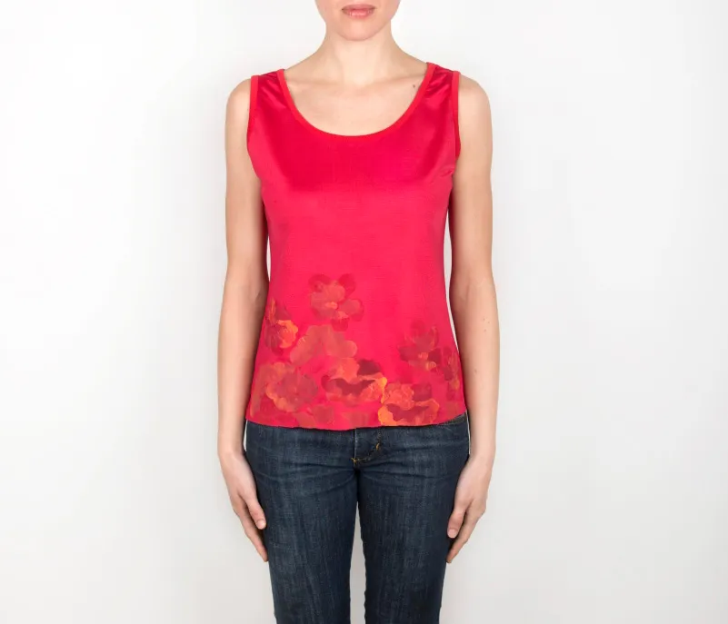 T Shirt rosso ciliegia con stampa floreale